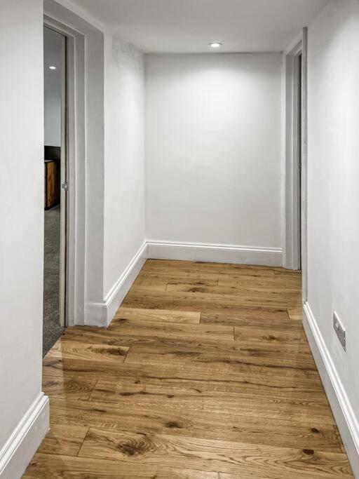 Cosy 1-Bdr W/ Free Parking In Central Reading Eksteriør bilde