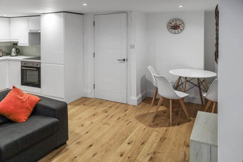 Cosy 1-Bdr W/ Free Parking In Central Reading Eksteriør bilde